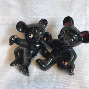 Vintage Unique Tiny Bears Salt and Pepper Shakers